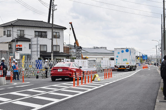 陥没の県道、一部復旧