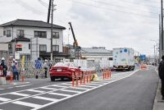 陥没の県道、一部復旧