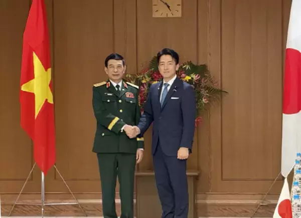 日越、安保連携を強化