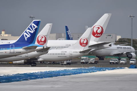 全日空、欧米便サーチャージ５万５０００円に引き下げ＝日航も同水準に