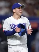 笑顔の中西　プロ野球