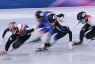 滑走する吉永　五輪