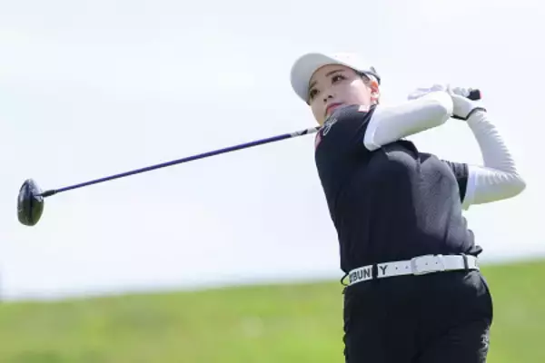 後藤のティーショット　ゴルフ