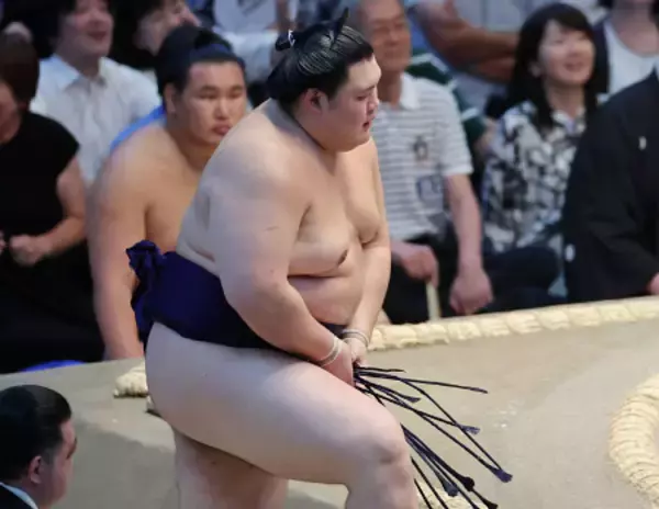 敗れた大の里