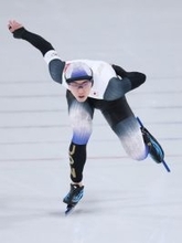 滑走する野々村　五輪