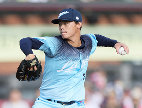 力投する佐藤爽　プロ野球