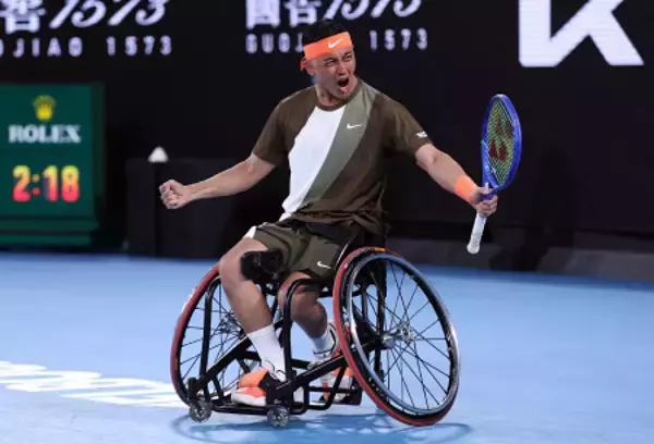 シングルス優勝の小田