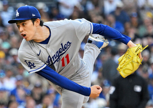 佐々木は４勝目ならず、大谷１安打＝岡本と鈴木は本塁打―米大リーグ
