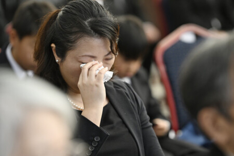 笹子トンネル事故で慰霊式＝発生１３年、遺族ら冥福祈る―山梨