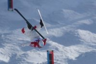 耐えた先に最高の結果＝堀島、総合Ｖに視界良好―Ｗ杯モーグル