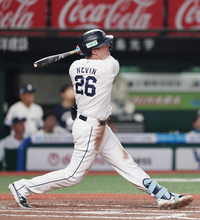 西武、劣勢はね返す＝ネビン１３号でサヨナラ―プロ野球
