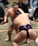 「霧島、我慢強く＝大相撲初場所」の画像1