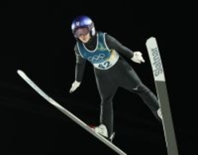 高梨の１回目　五輪