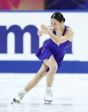 フリーで演技する青木