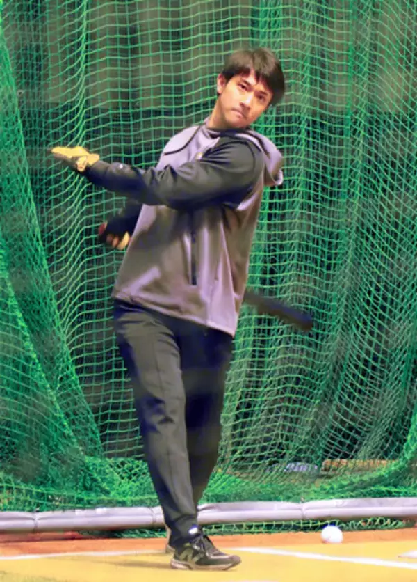 柳町「しっかり活躍を」＝プロ野球・ソフトバンク