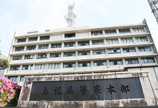 兄殺害容疑で４９歳男再逮捕＝民家庭２遺体―島根県警