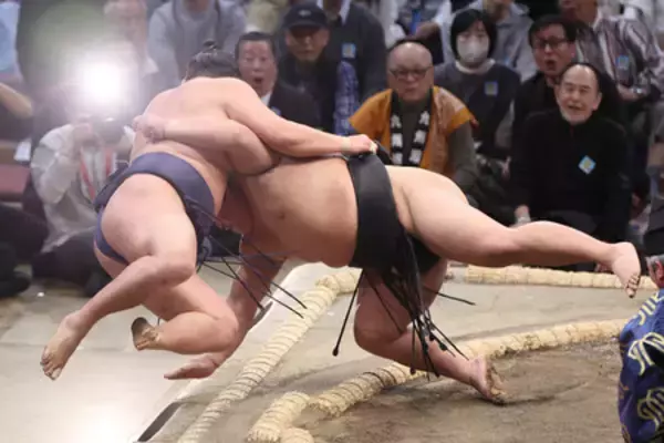 豊昇龍、もろさ浮き彫りに＝「小手先」の相撲で黒星発進―大相撲九州場所