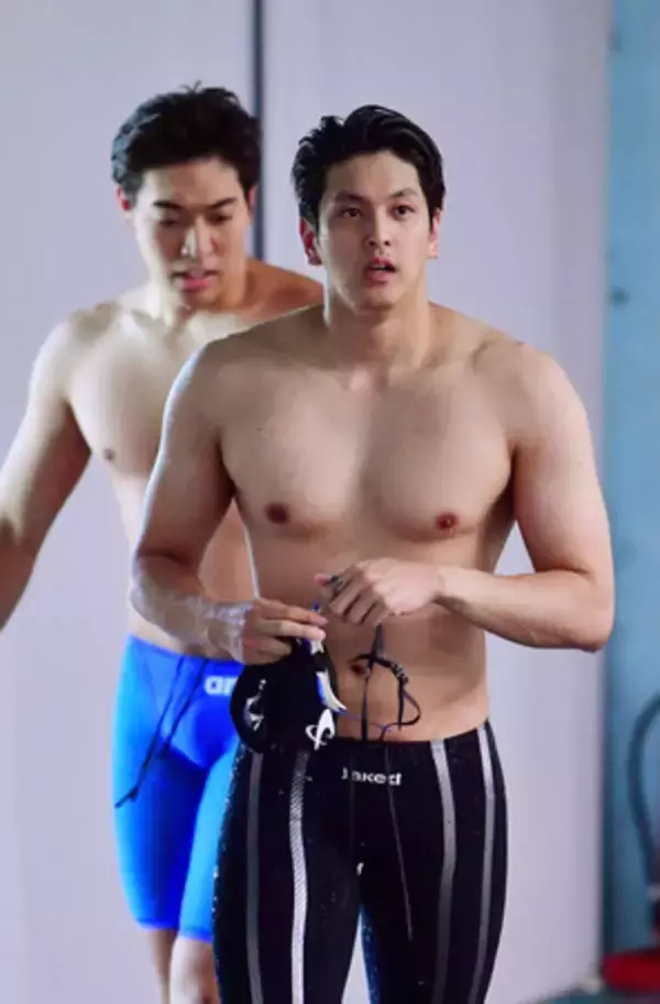 ３８歳古賀、目指すロス五輪＝「薬物容認大会」には異議―競泳