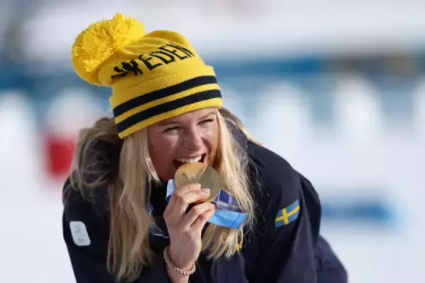 喜ぶカールソン　五輪