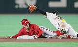 「二盗失敗の辰見　プロ野球」の画像1