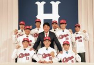 平川「実感湧いてきた」＝広島が新入団発表―プロ野球
