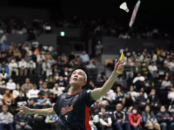 ベテラン健在の完勝＝桃田、流れ呼び込む―バドミントンＳ／Ｊリーグ