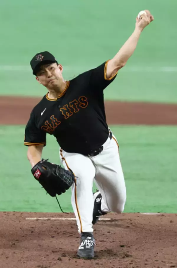 力投する小笠原　プロ野球