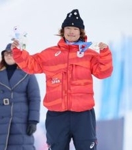 長谷川、スロープスタイル銀＝今大会メダル２０個に〔ミラノ・コルティナ五輪〕