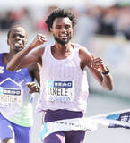 「ゴールするタケレ　東京マラソン」の画像1