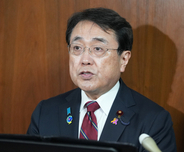 赤沢経産相、潤滑油の安定供給を要請＝石油元売りに