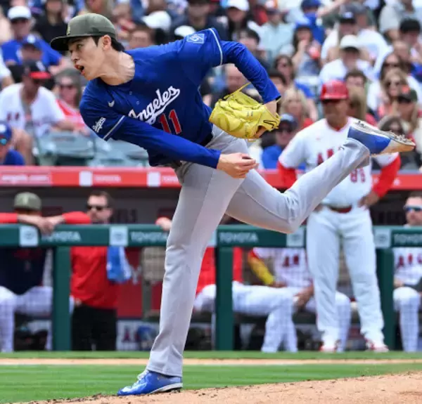 佐々木が２勝目　大リーグ