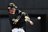 「ソフトバンクの正木、好調示す４安打＝打線引っ張るリードオフマン―プロ野球」の画像1