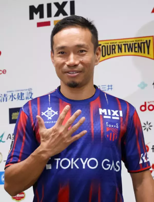 長友佑都、Ｆ東京で現役続行　Ｊリーグ