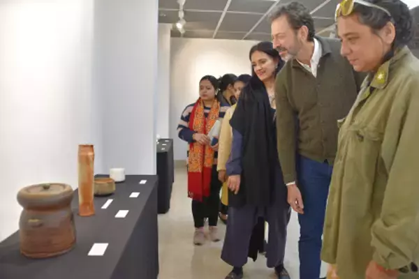 印首都で焼き締め展