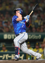 牧の勝ち越しソロ　プロ野球