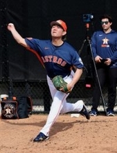 今井、ブルペンで１６球＝菊池は実戦形式で１５６キロ―米大リーグ