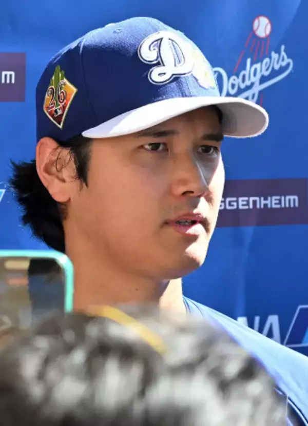 取材に応じる大谷　大リーグ