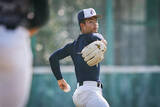 「キャッチボールする杉本　高校野球」の画像1