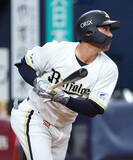 「来田の適時三塁打　プロ野球」の画像1