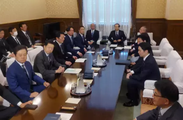 自民、中道・重徳氏に謝罪要求