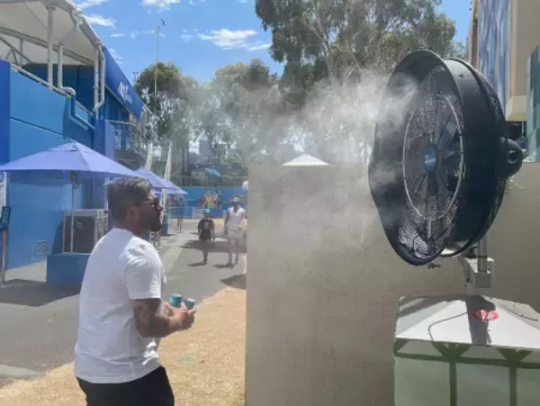 最高４５度、猛暑に苦慮　全豪テニス