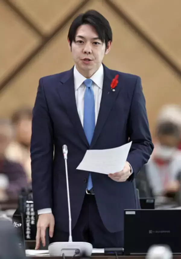 泊原発再稼働に同意＝２７年運転再開へ節目―鈴木北海道知事