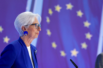 欧州中銀、０．２５％利上げ＝原油高で広範なインフレ―約３年ぶり、Ｇ７で初