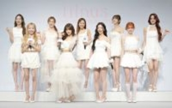 「ｔｉｌｎｕｓ」ＮｉｚｉＵが登壇