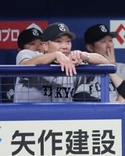 巨人、攻守にちぐはぐ＝プロ野球