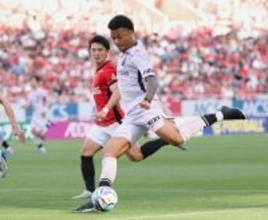 マルセロヒアンのシュート　Ｊリーグ