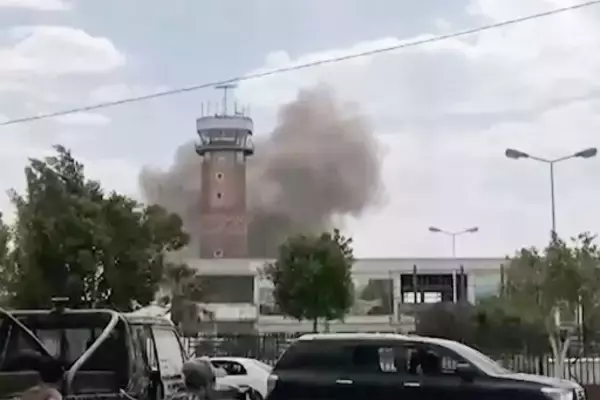 フーシ派がサウジ攻撃 サナア空港空爆への報復で緊張高まる