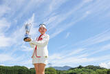 「初優勝の加藤　女子ゴルフ」の画像1