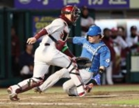 生還する水野　プロ野球
