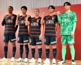 Ｊ１王者鹿島、新人が抱負